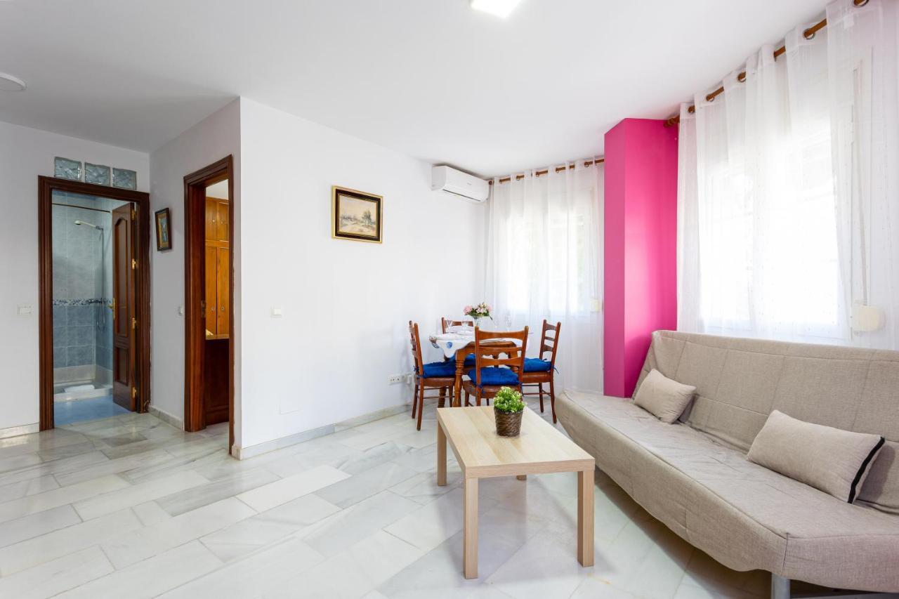 Holidays2Malaga Montesa 700M From The Beach Rooftop Terrace Apartment Exterior photo